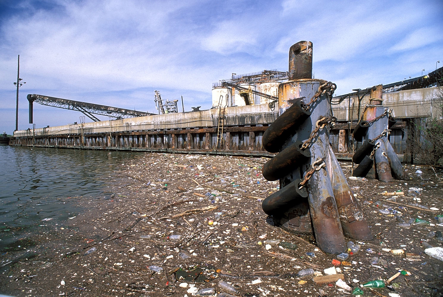 HUMANS REALLY DO NEED TO GET THEIR SHIT TOGETHER AND STOP SOILING MOTHER EARTH!!! Pollution-global-warming-prevention-738381_1491_1000