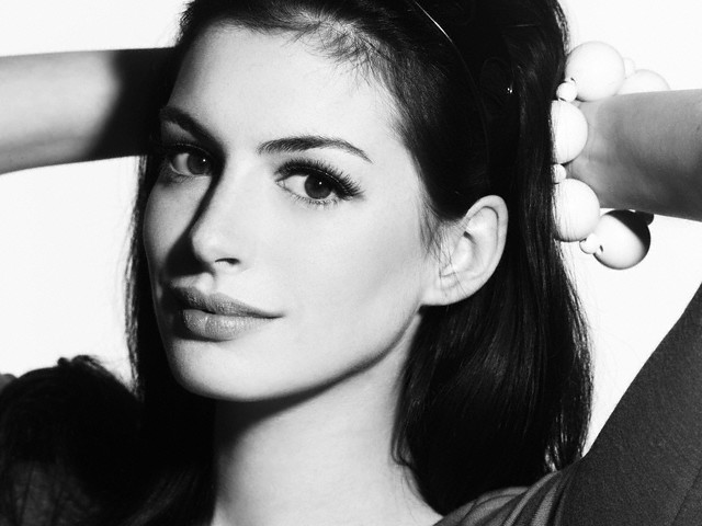 Anne Hathaway Anne-hathaway-anne-hathaway-123569_640_480