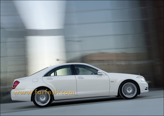 Mercedes Benz - S Class 2010 Mercedes_09