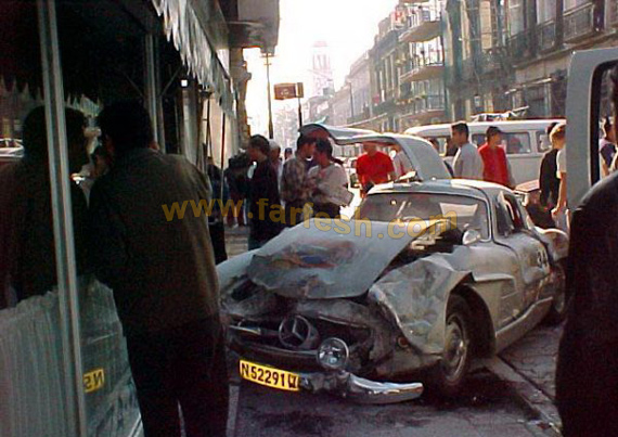 اغلى عشر سيارات تحطمت   8-Mercedes-Benz-SL-300