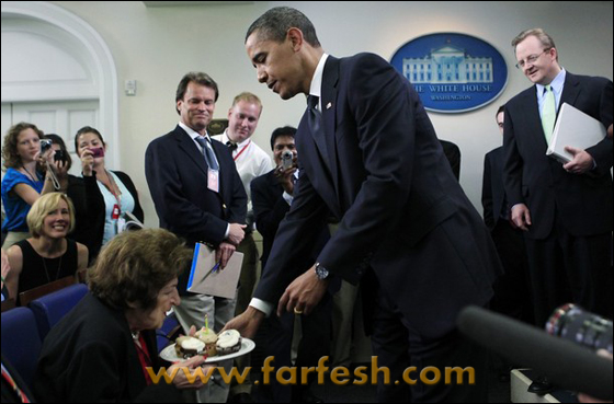 من هي الصحفية التي جذبت اوباما في عيد ميلاده؟!! شاهدوهااااااا!!بالصورررر Obama12