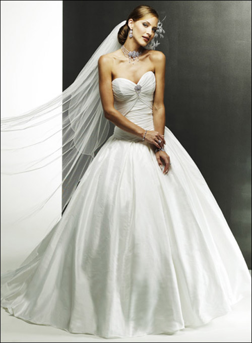 شاهدوا موضة فساتين زفاف 2010 كذا Wedding_Dresses12