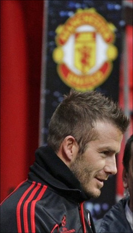 بيكهام يحظى باستقبال حافل في مانشستر David_Beckham5