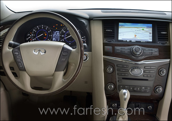 فخامة السيارات اليابانية في جيب انفنتي 2011 Infiniti_QX-0009