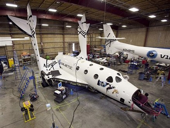  كاليفورنيا تطلق اول رحلة فضائية تجارية  Air3