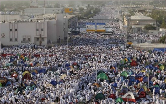 لبيك اللهم لبيك.. أكثر من 3 ملايين يقفون على صعيد عرفات تغطية مصورة حصرية Mecca_02