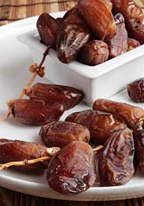 وزير الزراعة السعودي يدعو المزارعين الى وقف زراعة التمور Date