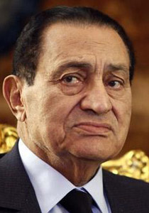 بعد تنحي مبارك.. سويسرا تجمد امواله واموال اقاربه Mubarak