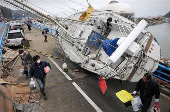 نخبة مختارة من صور تسونامي اليابان Japan_quake_20