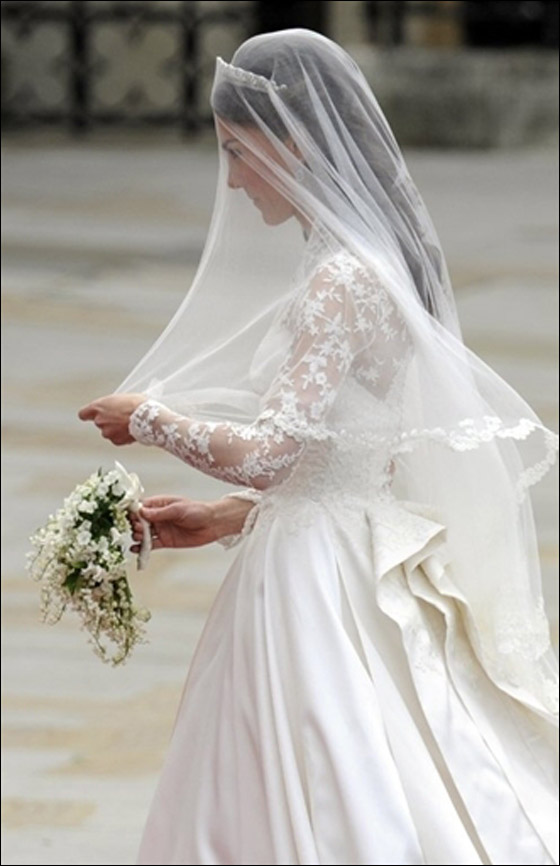 صورٍ زٍفأإفٍ آلآميرٍ وٍليأإمٍ وكأإثرينٍ مٍيدلتونٍ =)..! Royal_wedding_28