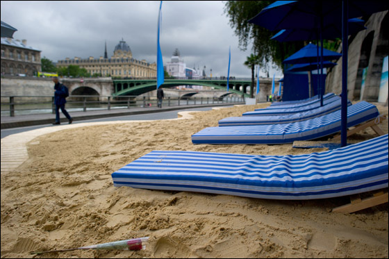 بالصور: باريس تحوّل الشوارع الى ضفاف لنهر السين! Seince_paris_15