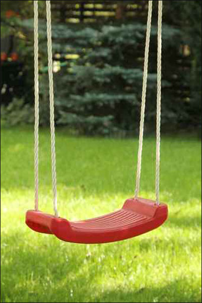  اليكم اراجيح مختلفة لحدائق مميزة  Garden_swing_07