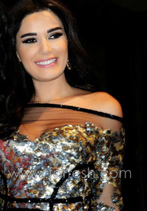 بالصور: فنانون يكرمون بمهرجان بيروت الدولي 2012  Lebanon_celeb_300