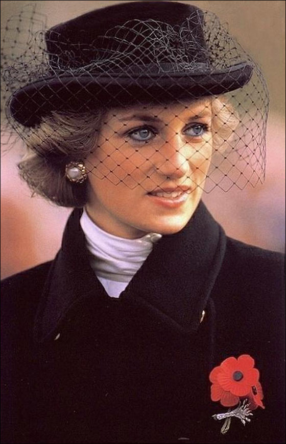 صفية الفايد: الأميرة ديانا قتلت لأنها اعتنقت الإسلام! Princess_Diana_10