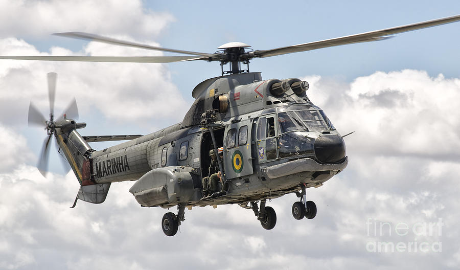 القوات الجوية العربية من الألف الى الياء - شامل - - صفحة 5 A-eurocopter-as332-super-puma-giovanni-colla