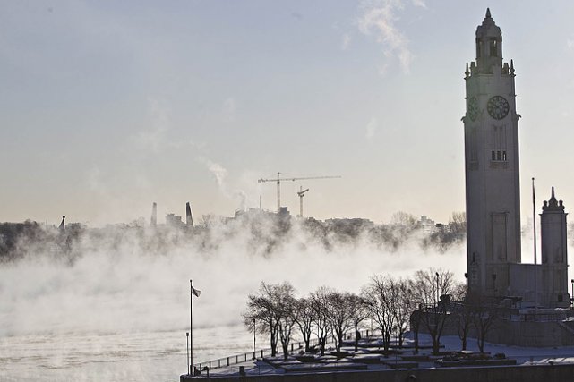 quel temps fait il? - Page 6 232401-quai-horloge-fleuve-saint-laurent