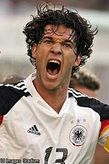 X VS Y : Qui est le meilleur ? Ballack-2