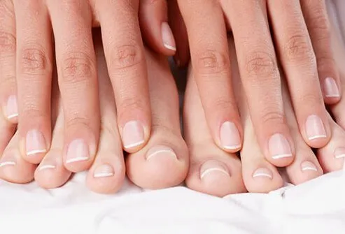 معلومات مهمة عن اظافرك نسومتى Nail_say_health_s11_hands_and_feet