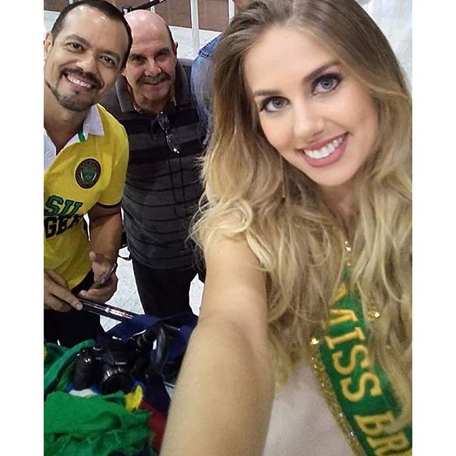 marthina brandt, miss brasil universo 2015. - Página 29 12299052_1648427985429656_198916132_n_uft2