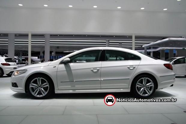 Passat CC ganha kit R na Alemanha Volkswagen-passat-cc-r-line-e-apresentado-oficialmente-em-frankfurt-2