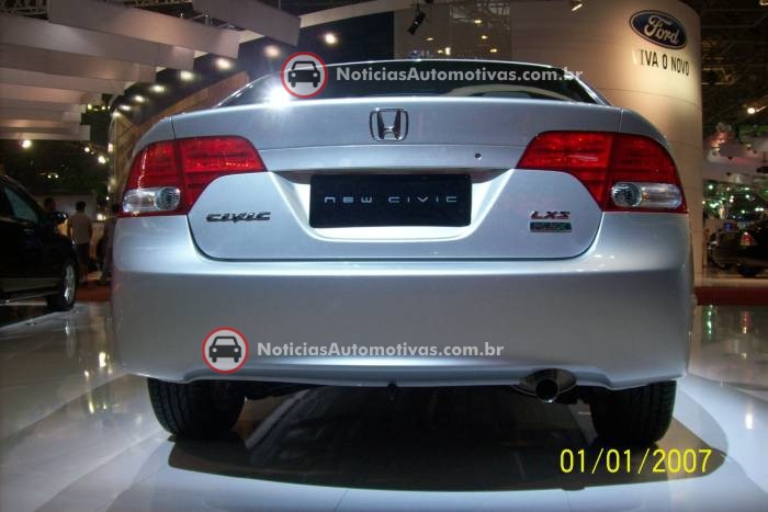 Honda Civic LXS x Ford Focus Sedan GLX Materia-na-honda-civic-lxs-x-ford-focus-glx-4