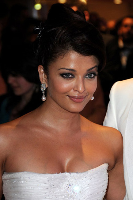 Aishwarya Rai Bachchan - Page 4 Photo_26_hires