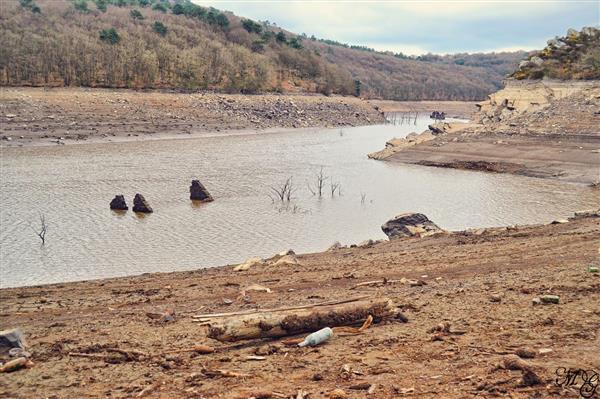 Les barrages dans Google Earth - Page 8 C1b12c95-2fdb-4524-988c-a1b47ef101ce