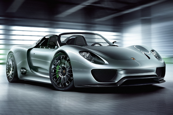 سيارات porsche Porsche_918_Spyder_01_600-600x400