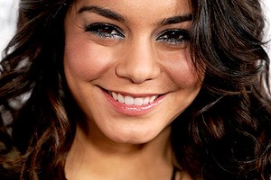 I'm sexy and i know it ;3 [Nessa Relationship] Vanessa_hudgens_460-300x200