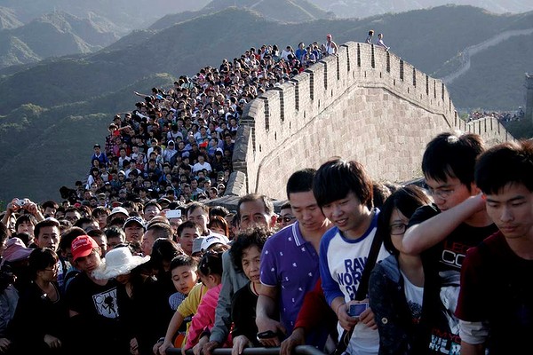 (FULL) WA International News Network  - Page 29 Port-China-Tourists-20-13--600x400