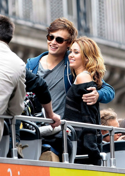 miley cyrus new movie not the last song Lol2