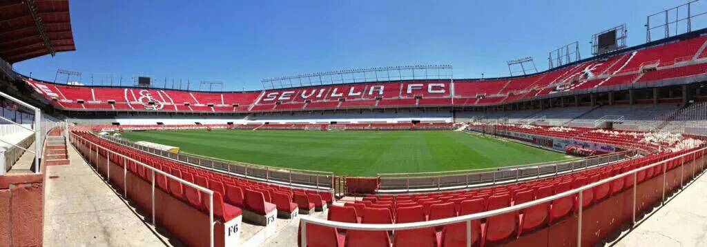 Jornada 16 Sevilla-Málaga D938abaa24d1a9f72632335435e6dea8