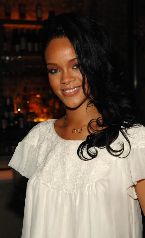 .:Rihanna:. 75997112_10.preview_0