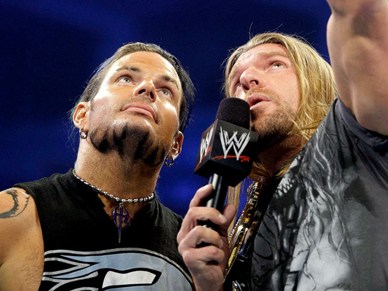 Ve D GENERATION X GELR! WWE-Smackdown-Triple-H-Jeff-Hardy_1213254