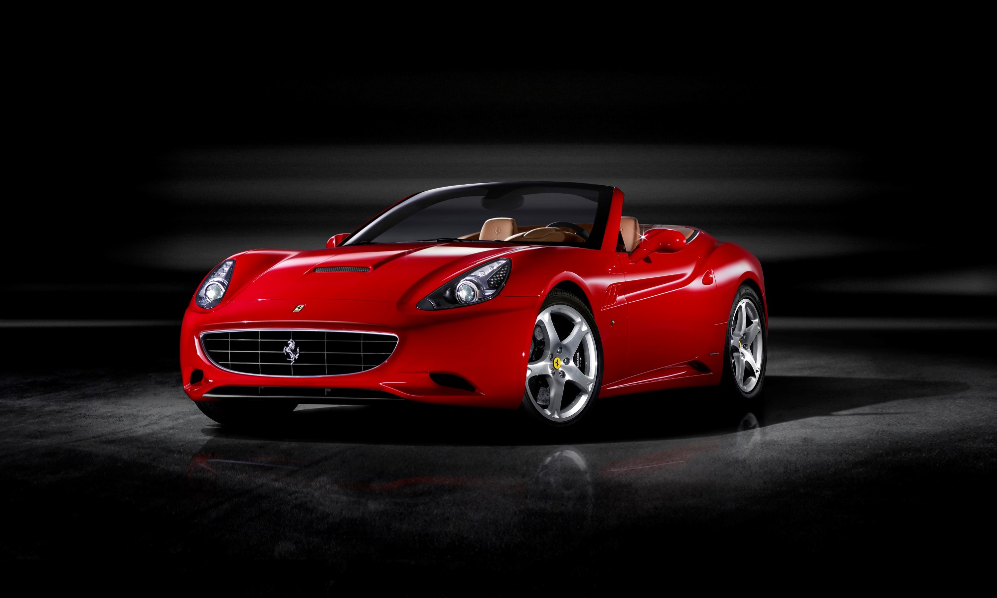 Aventura 13 - El Renacer Del Imperio Chino - Página 3 2014-ferrari-california_100435776_h