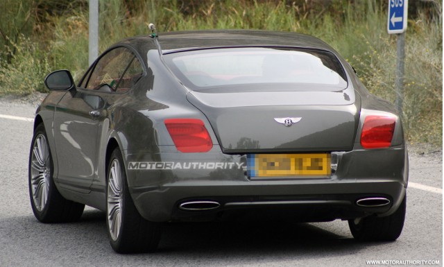 2011 Bentley Continental GT 2011-bentley-continental-gt-facelift-spy-shots_100320574_m