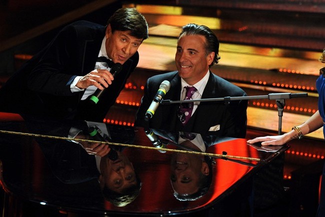 FESTIVAL DI SANREMO 2011: I CANTANTI - LE CANZONI - I TESTI Gianni-morandi-andy-garcia-sanremo_650x435