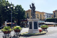 Sorrento - grad sirena, narandže i limuna 30836435_s