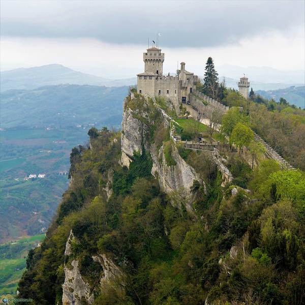 San Marino - Page 3 38388745_m