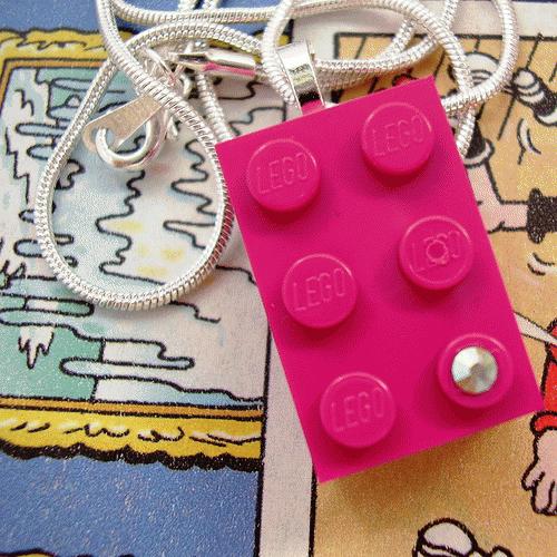 Blog radio "Tôi Yêu Em Từ A-Z" số 133 Images1977053_pink_lego_necklace