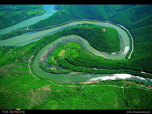 Pics of places in your Country Ovcar-Kablar%20Gorge%20near%20Cacak