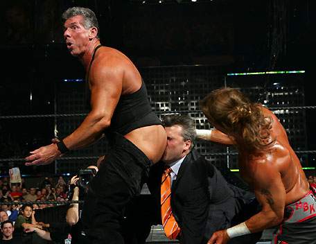 2nd person/diva drop Shane_McMahon_Kiss_My_Ass_Club