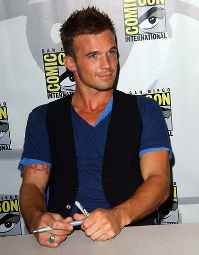 Stalker Game. - Page 11 Cam_Gigandet