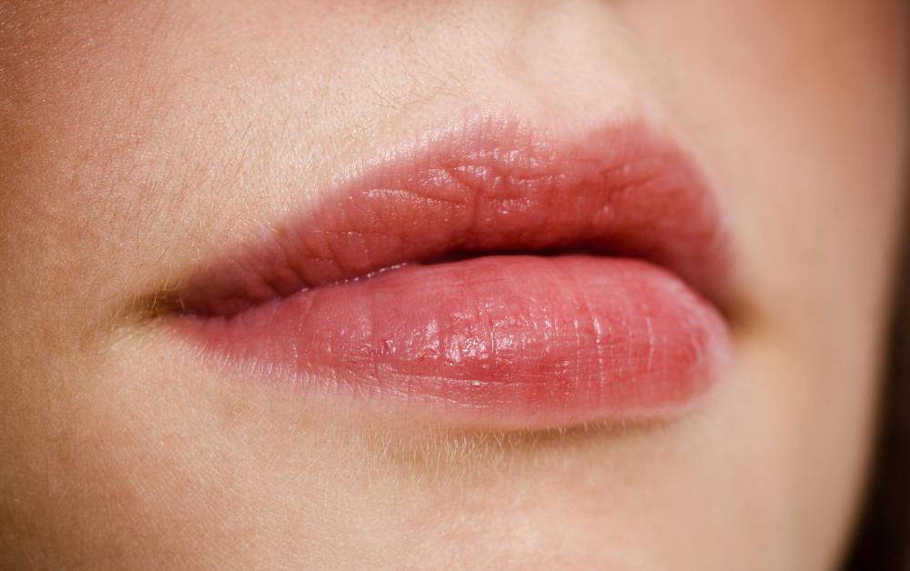 Oblik usana  Tinted-lips
