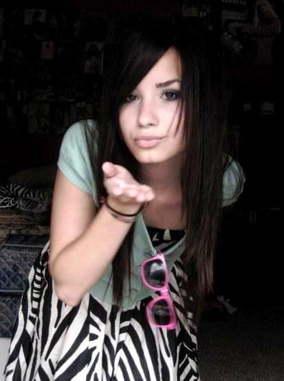 Lily Mason W3k5x_DemiLovato