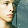 'Honey , Do You Love Me ?' | Azral et ses (pas) amis . Maxxie-mitch-hewer-1517673-100-100