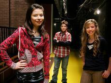 اكبر مجموعة صور مسلسل icarly ICarly-cast-icarly-2041757-230-172