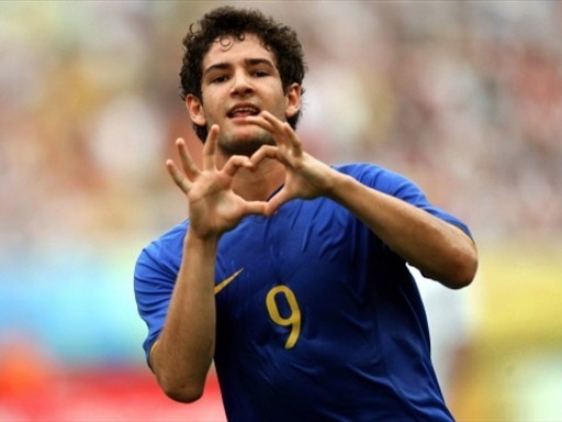 Goleadores Calcio Pato-alexandre-pato-2155208-512-384