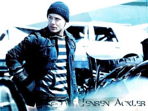 Dean Winchester/Jensen Ackles Jensen-Ackles-jensen-ackles-2288951-500-375