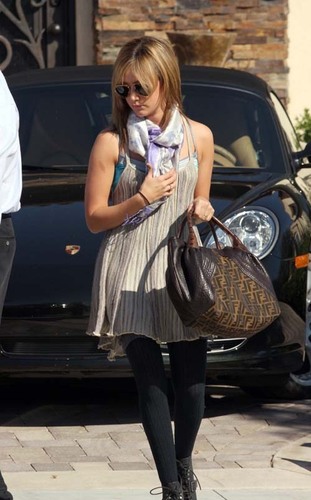 Ashley leaving her house earlier in the day - September 25 2008 Ashley-ashley-tisdale-2421035-311-500